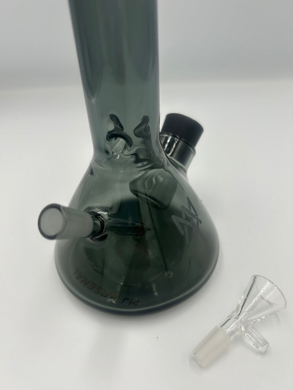 MJ Arsenal Cache Water Pipe | Borosilicate Glass Water Pipe with Hidden Storage